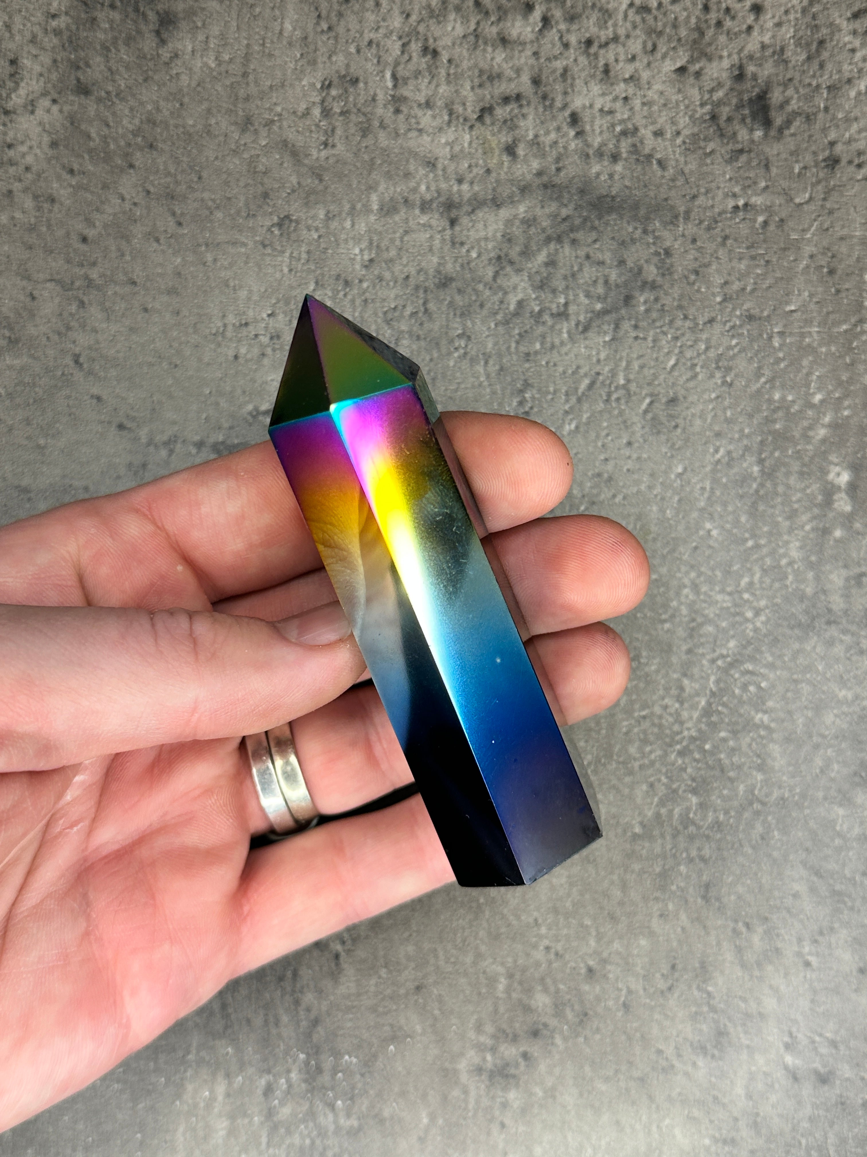 Titanium aura quartz - Tower