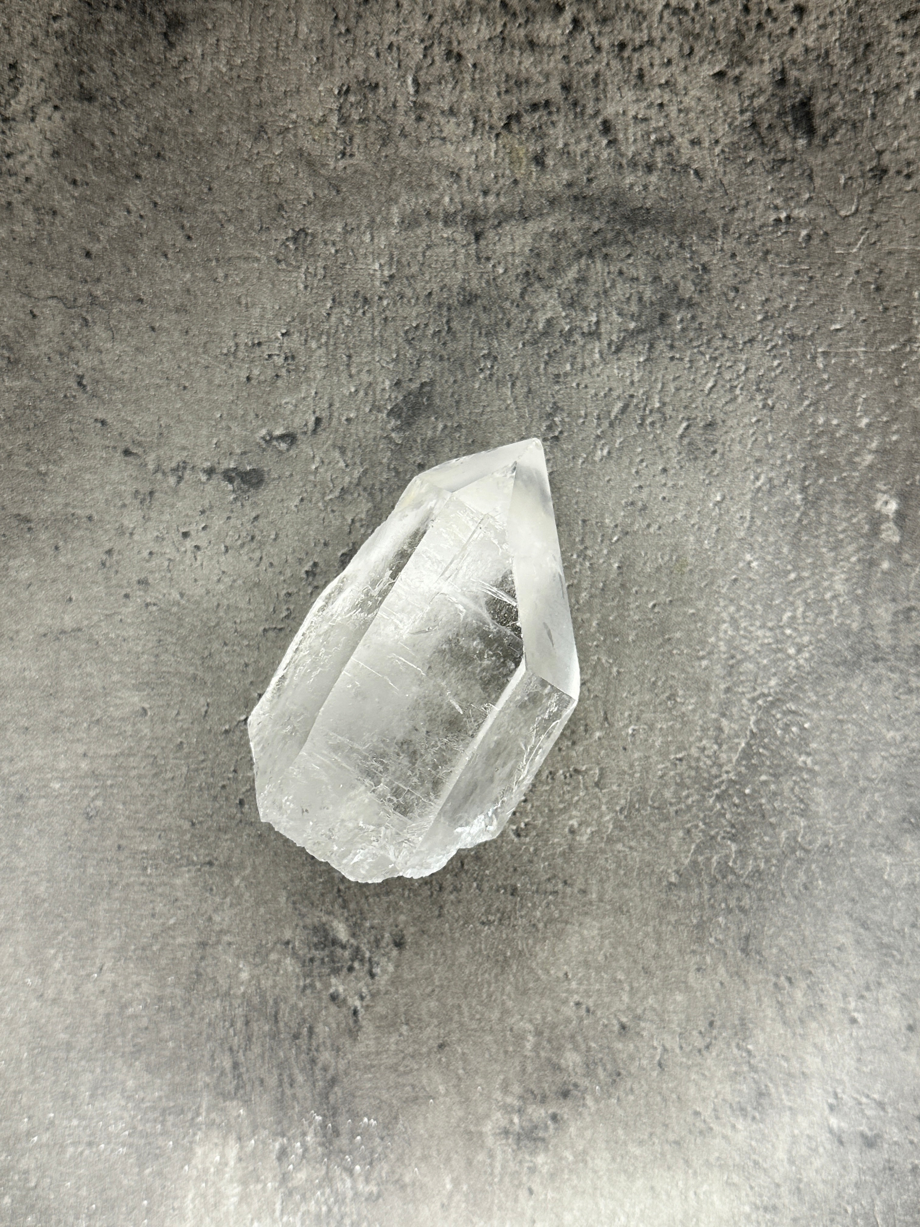 Clear Quartz - Rough point