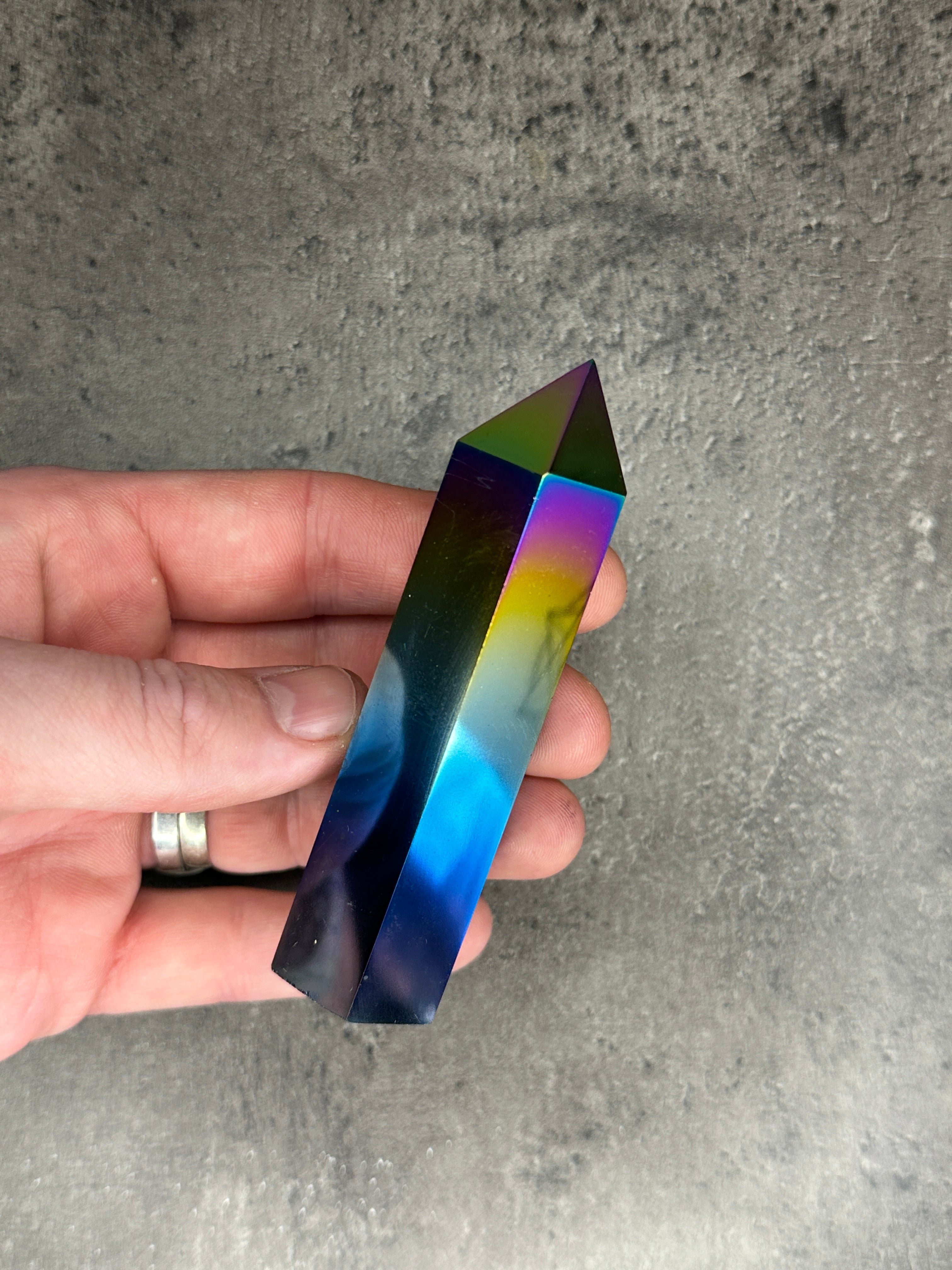 Titanium aura quartz - Tower