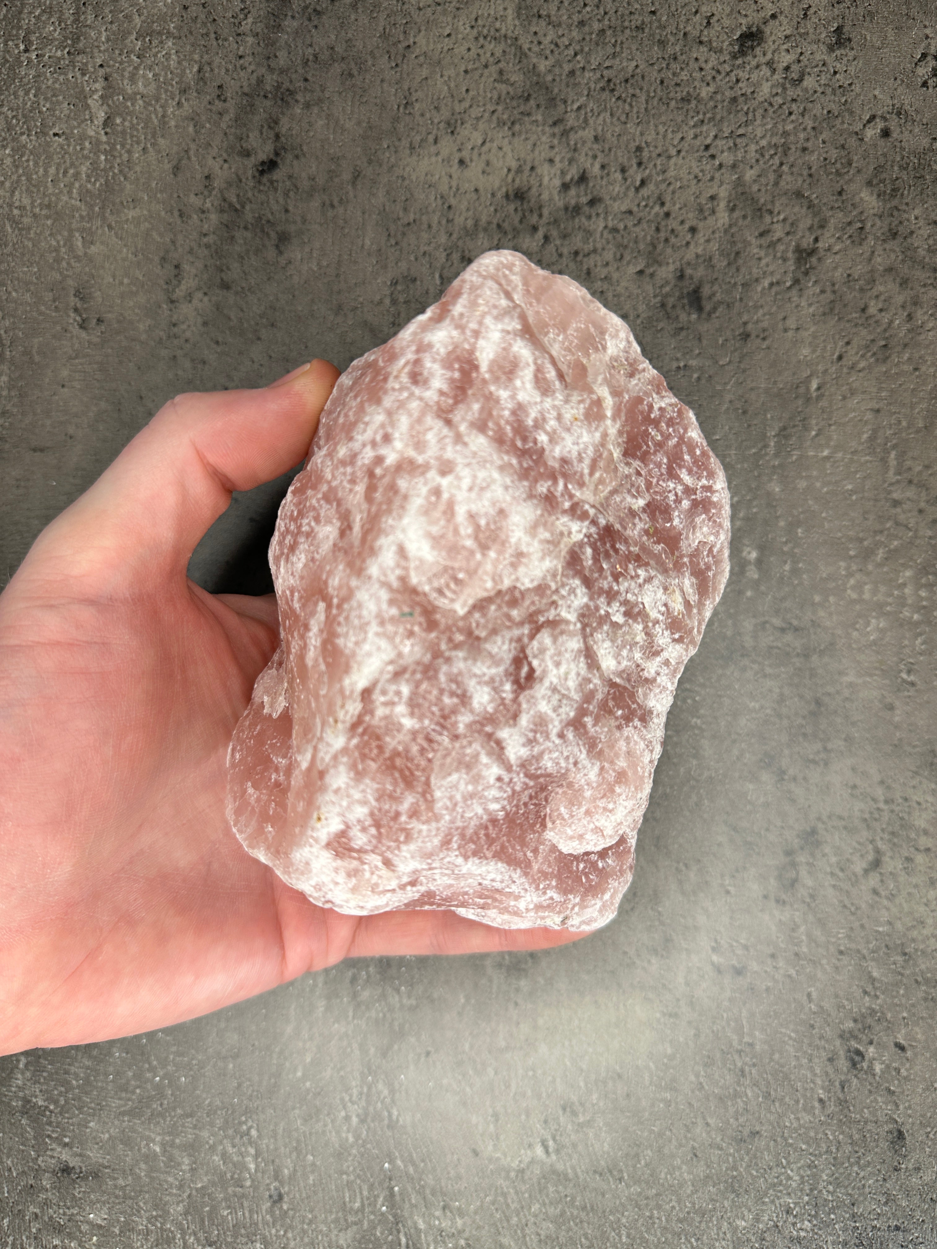 Rose quartz - XXL Rough chunk