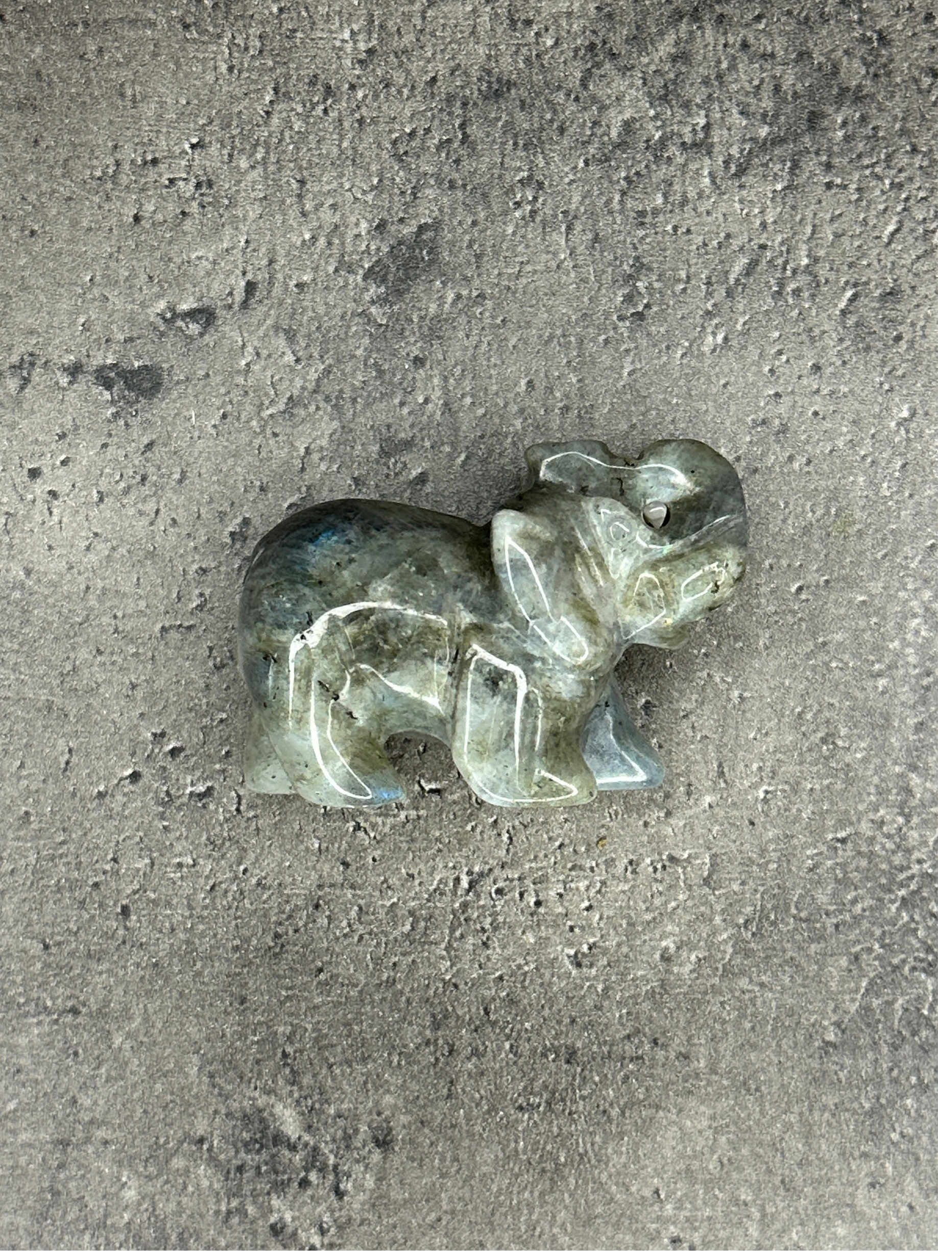 Labradorite - Elephant