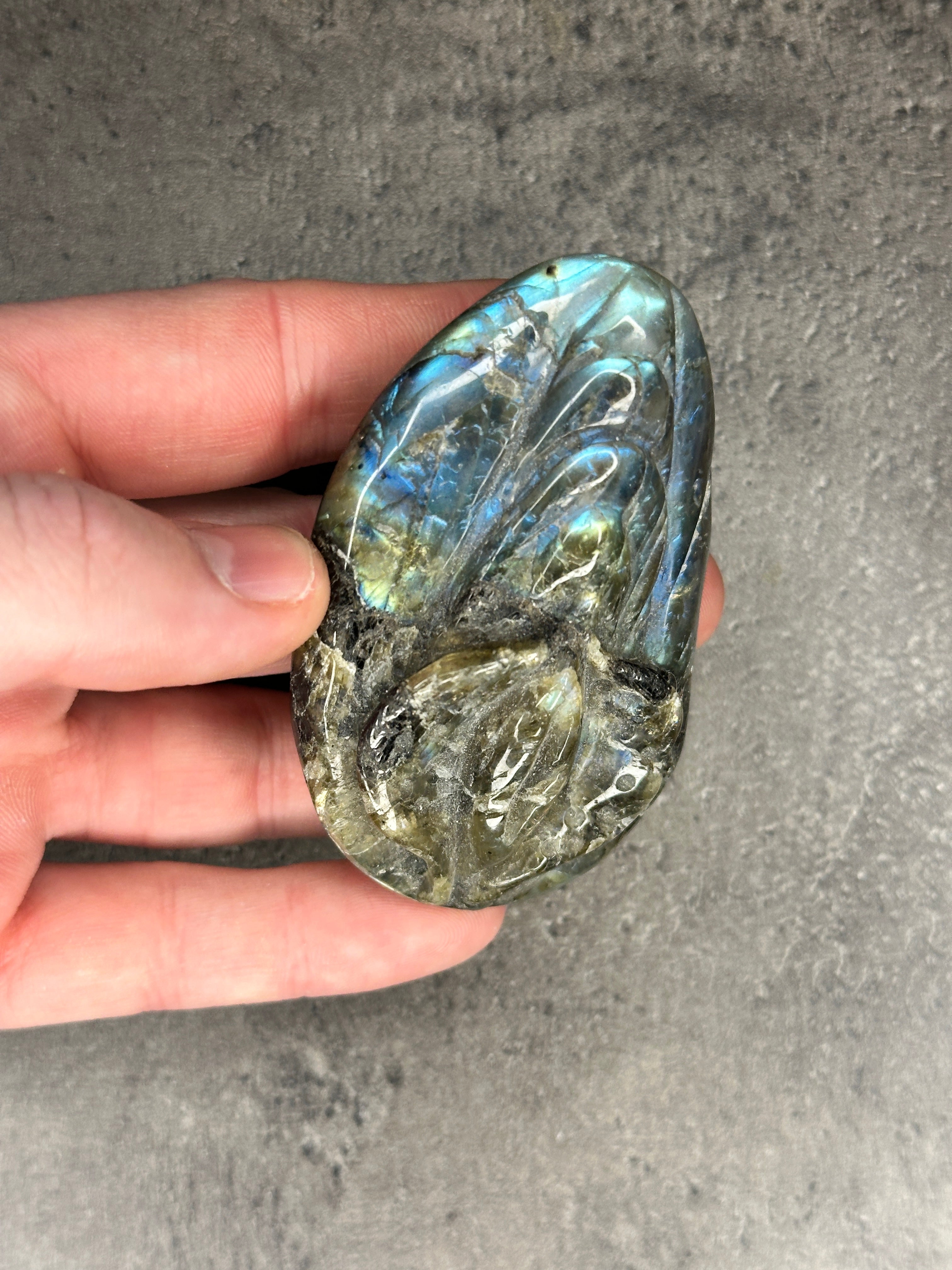 Labradorite - Lady lillies