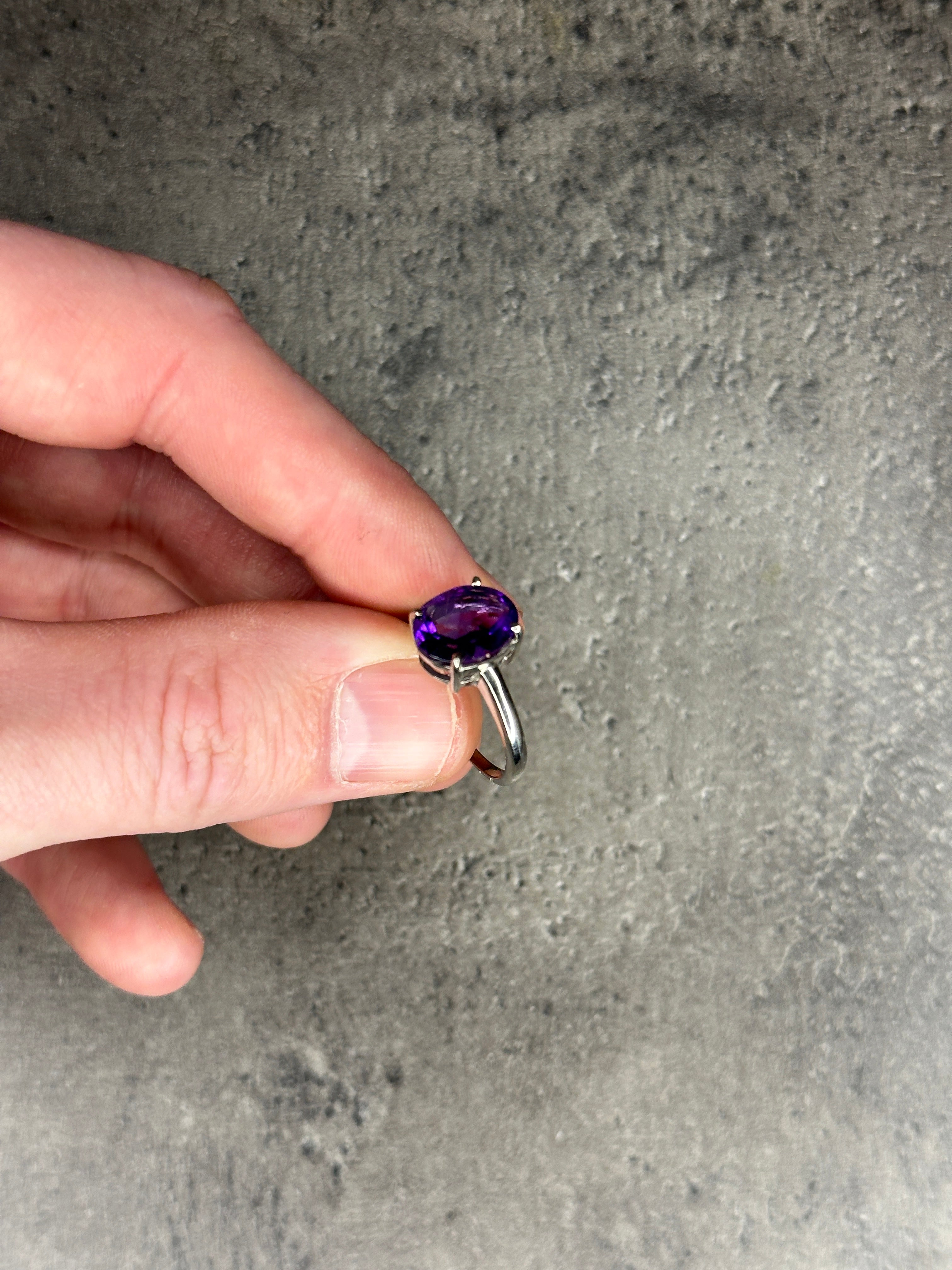 Amethyst - Faceted ring