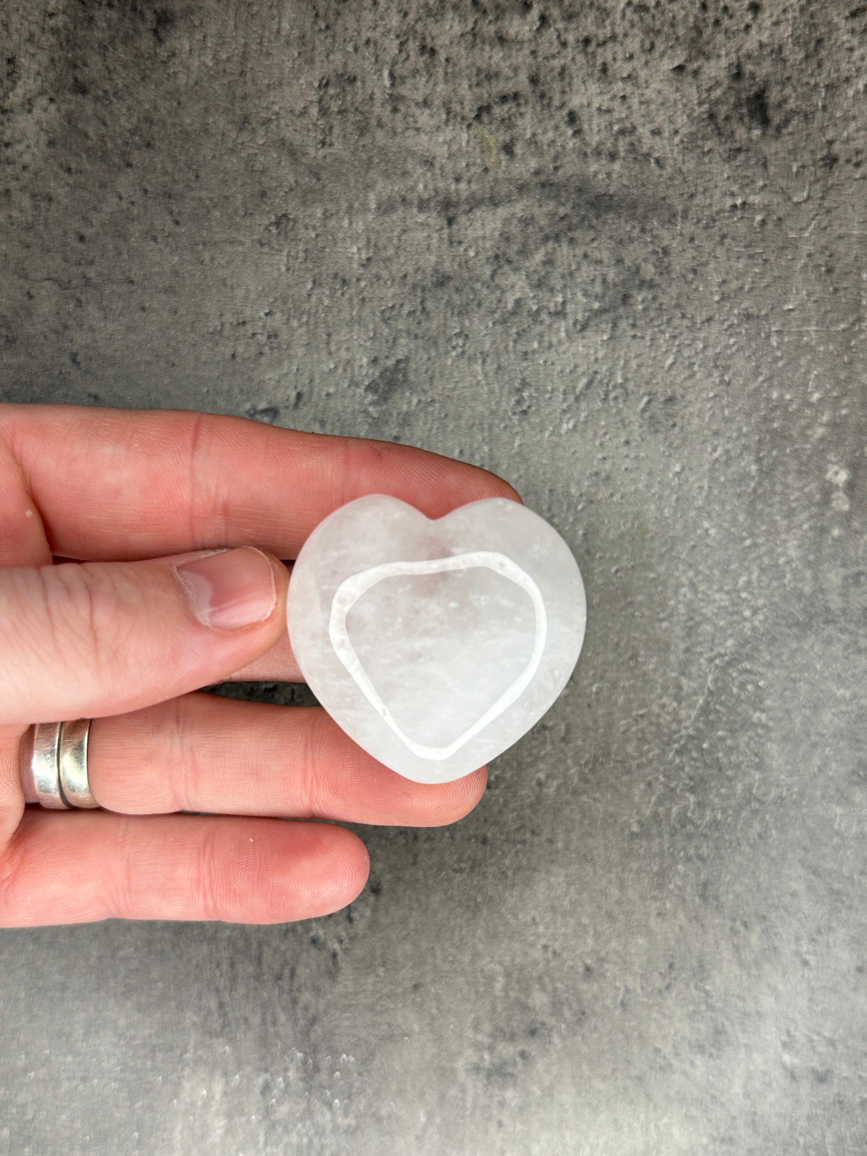 Clear quartz - Medium heart