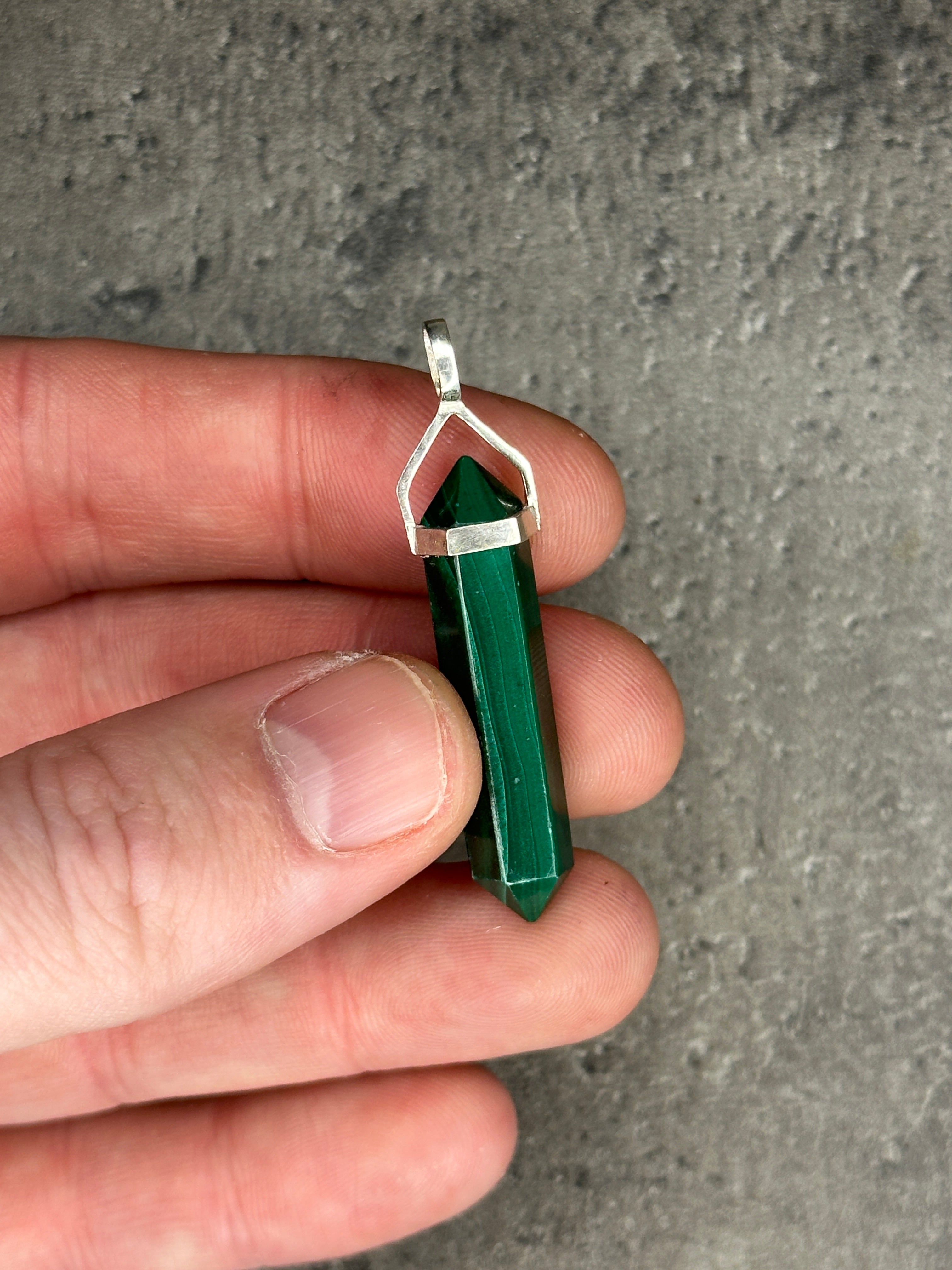 Development pendant - Malachite