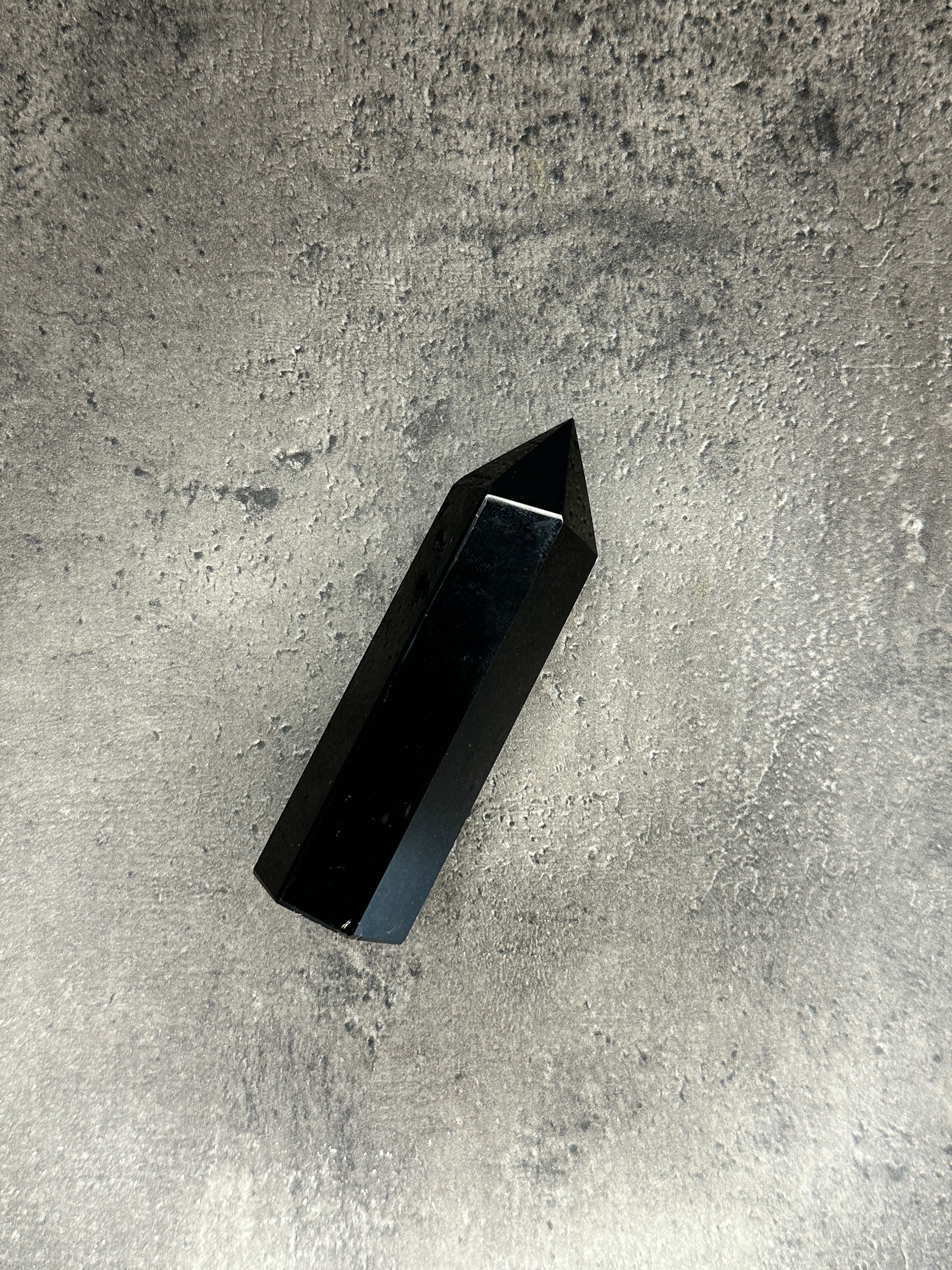 Black obsidian - Tower