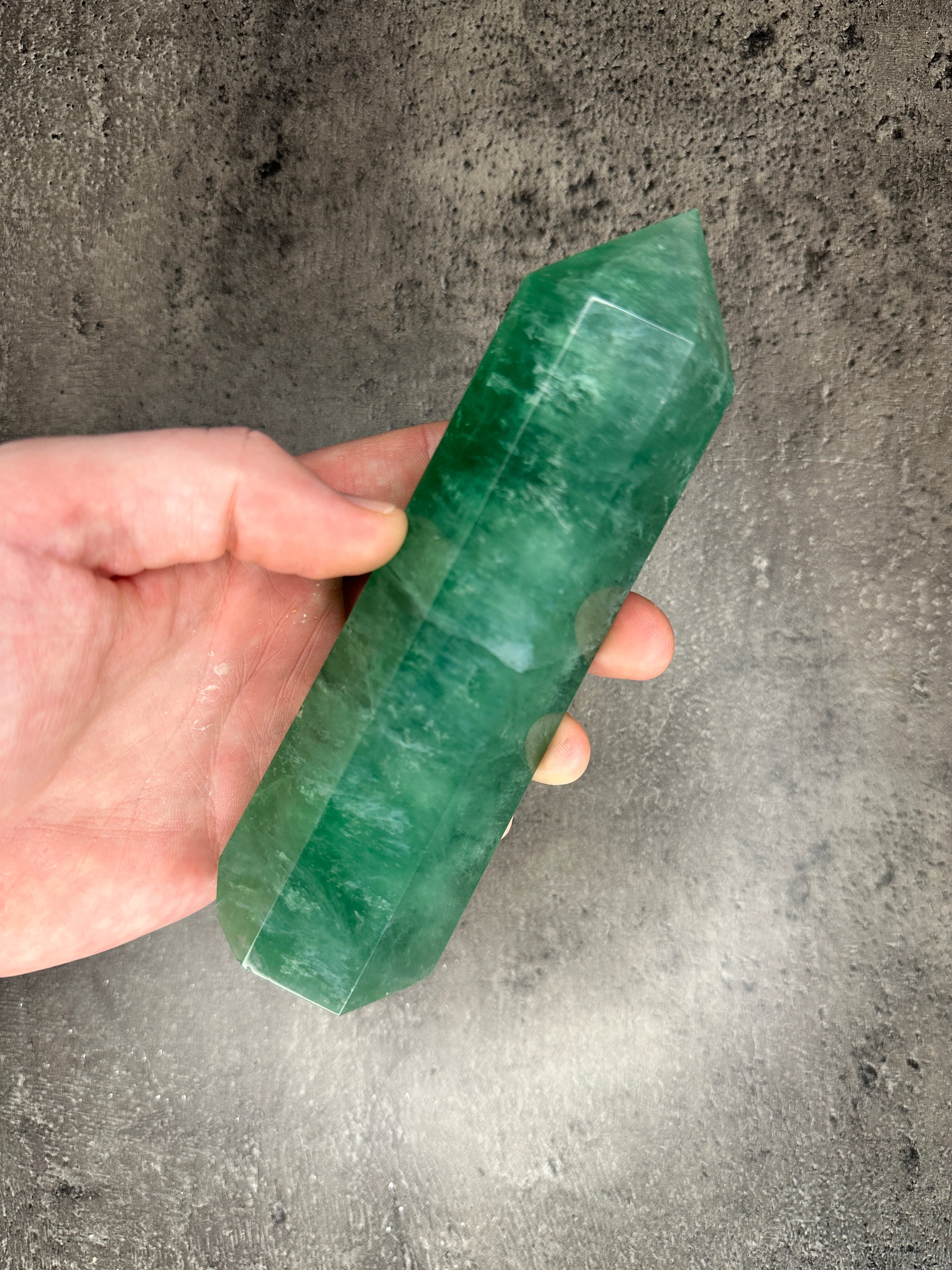 Green fluorite - XL Tower