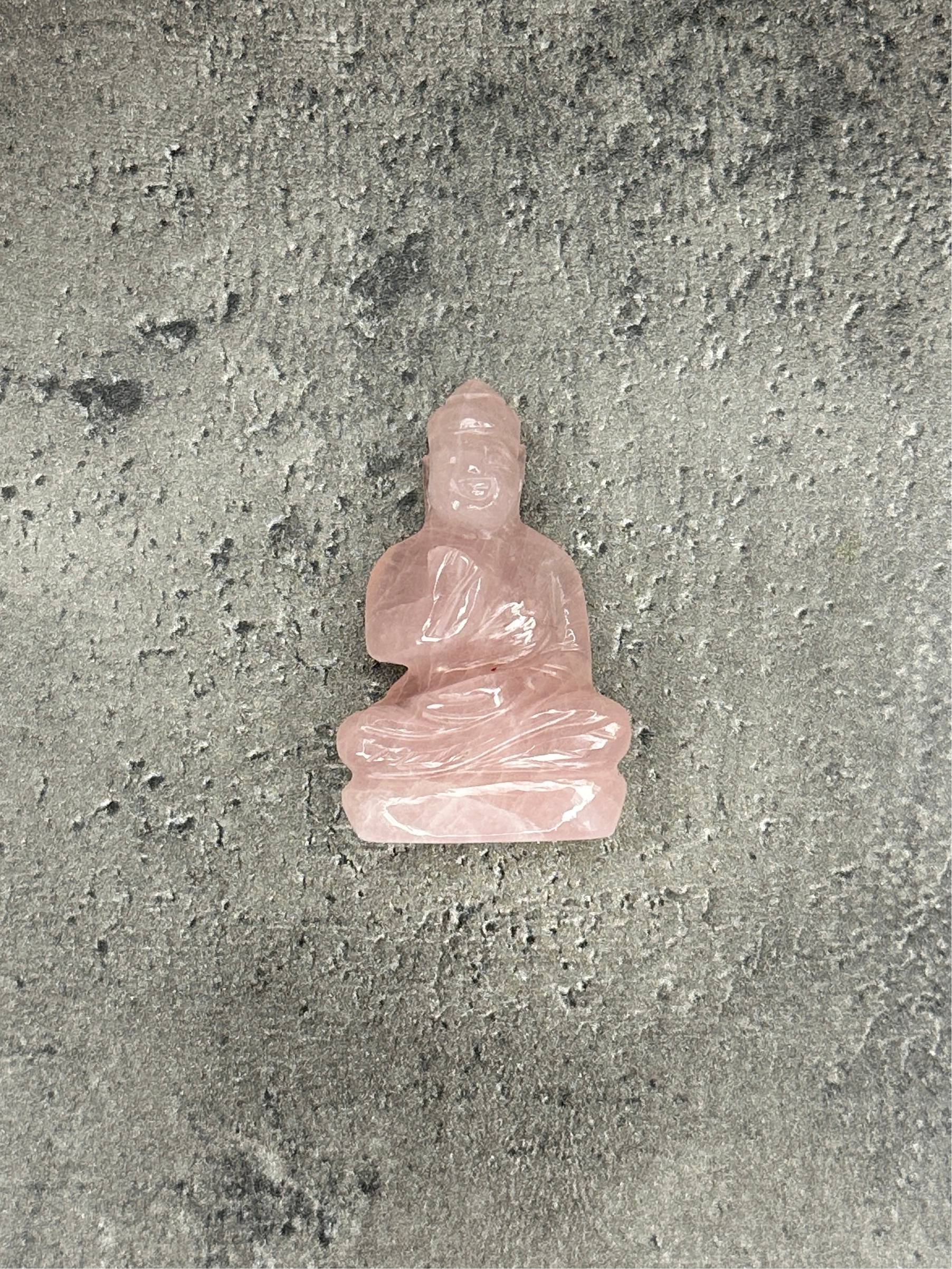 Rose quartz - Quan Yin