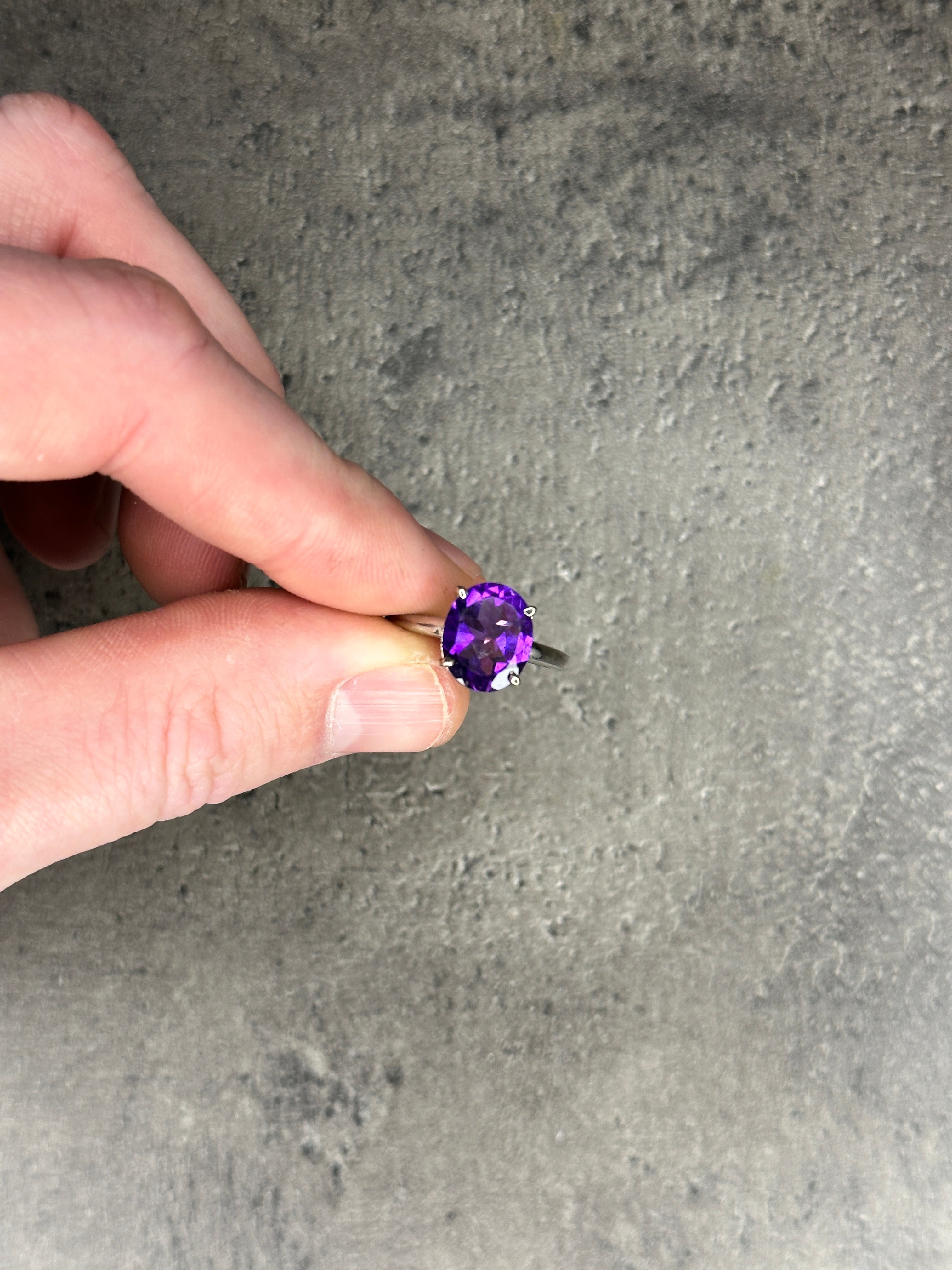 Amethyst - Faceted ring