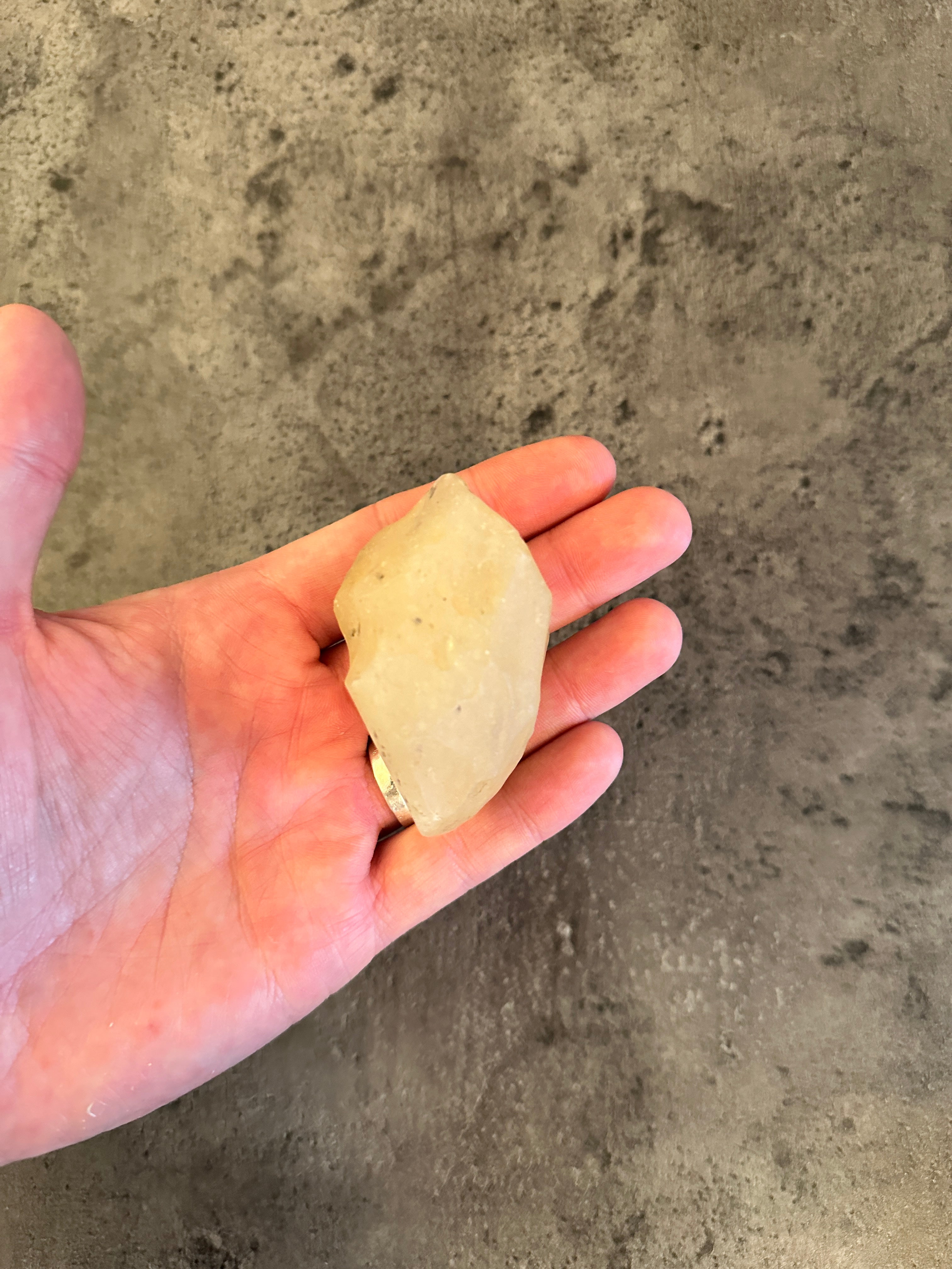 Libyan desert glass - XL Rough-raw